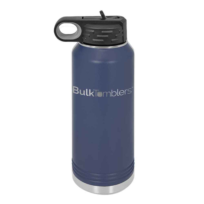 Botella de agua personalizada de 32 oz con logotipo grabado con láser en acero inoxidable aislado